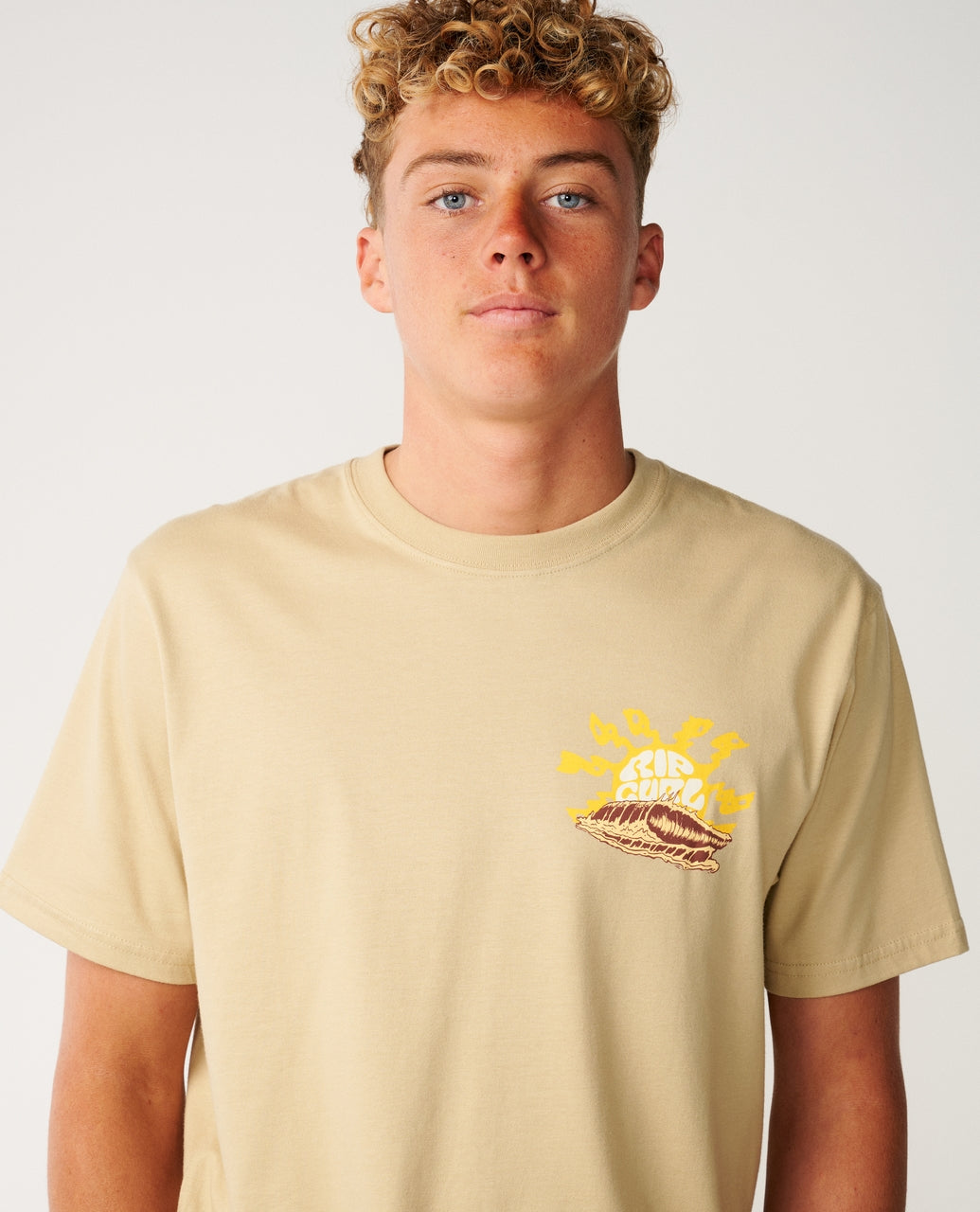 Rip Curl Surf Trip Relaxed Fit T-Shirt