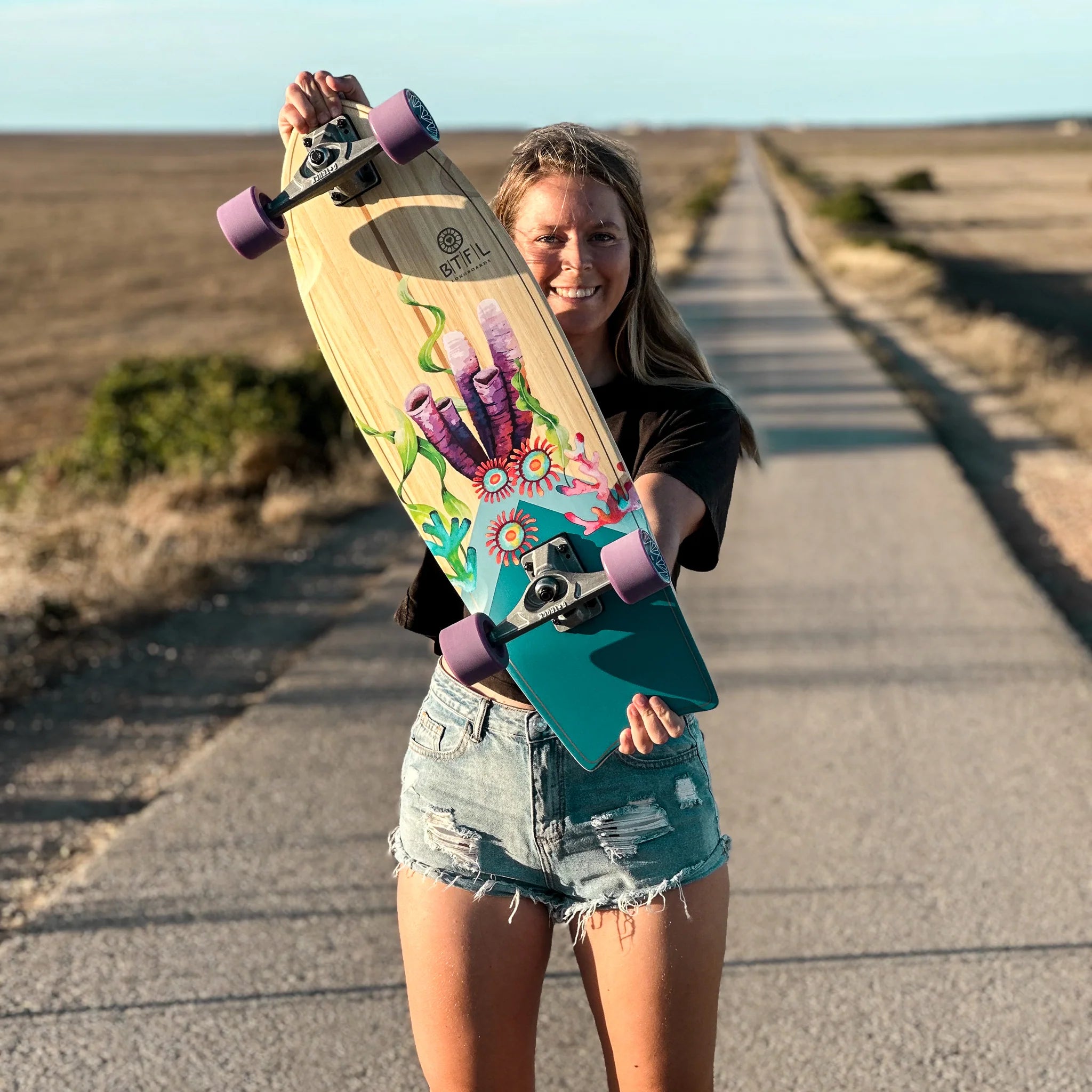 BTFL ALVAR - Surfskate board with kicktail
