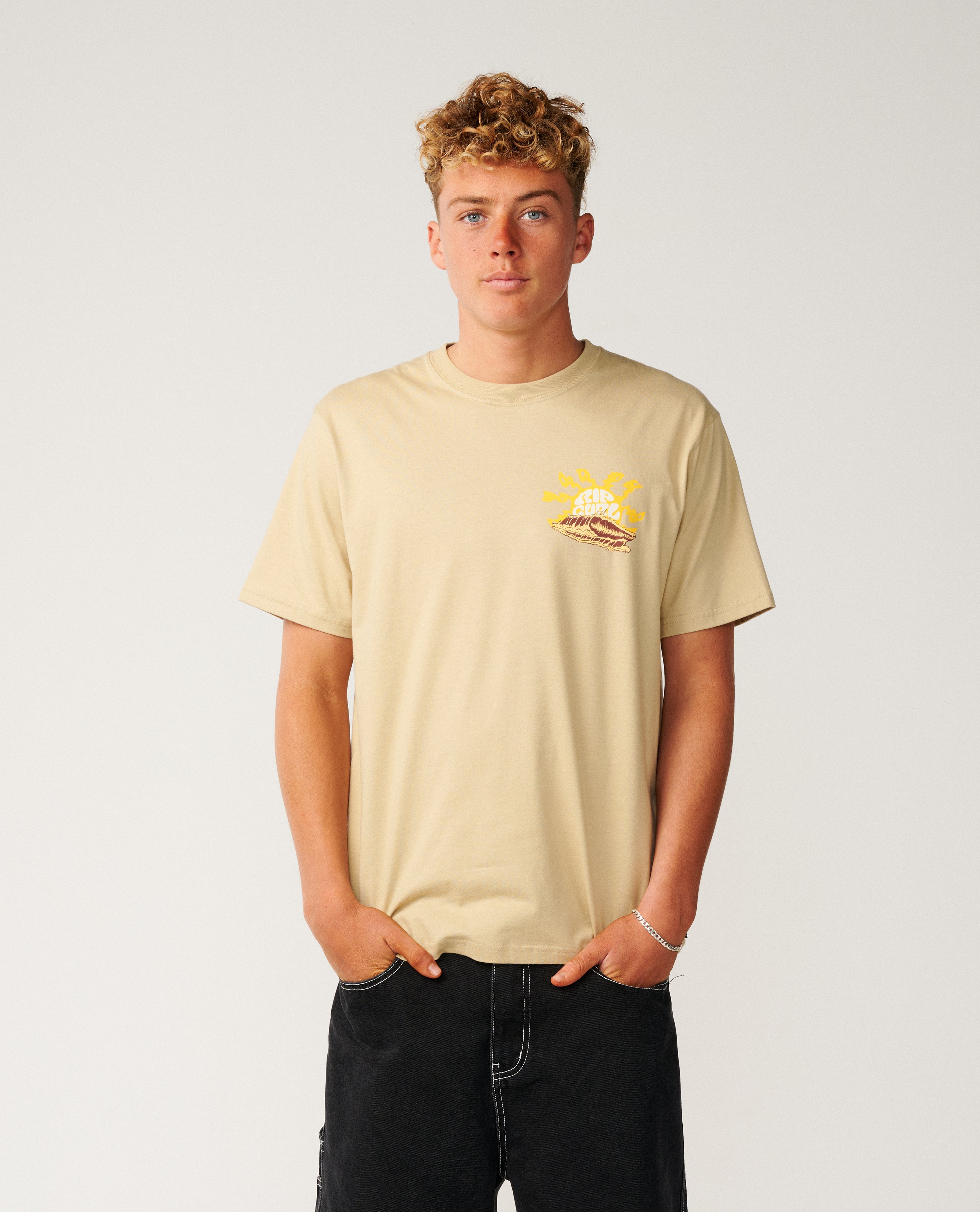 Rip Curl Surf Trip Relaxed Fit T-Shirt